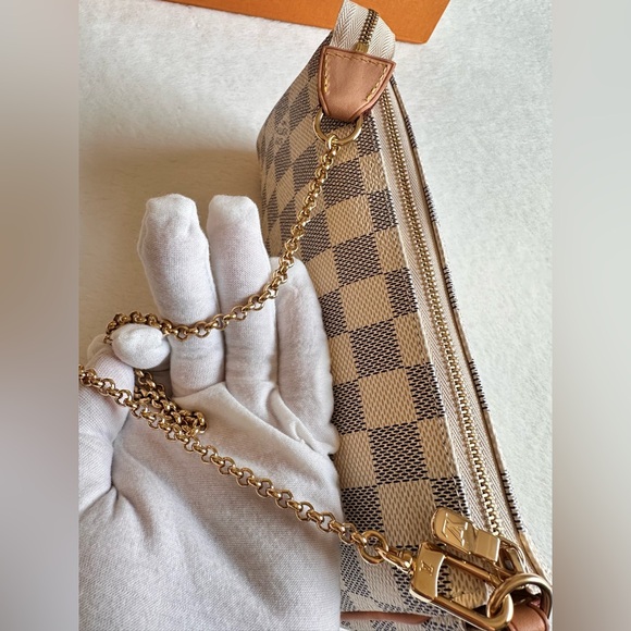 ✨ᴿᵃʳᵉ✨LOUIS VUITTON Eva Clutch Damier Azur - Picture 12 of 17